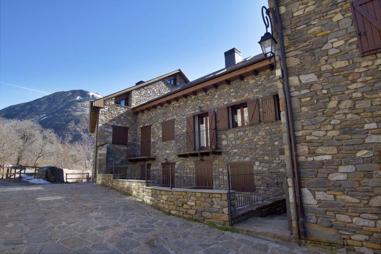 Apartaments La Peguera II Barruera Luaran gambar